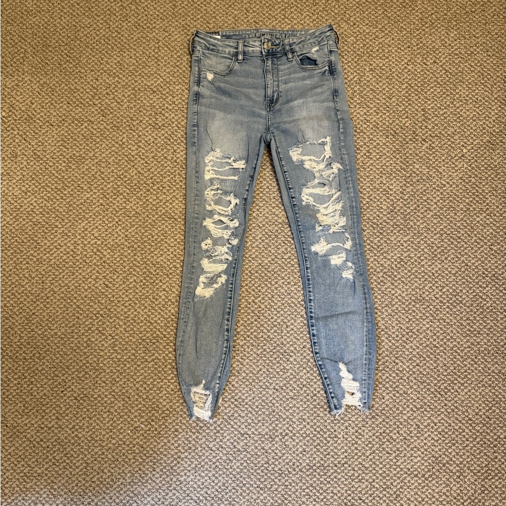 American Eagle Outfitters Light Blue Distressed Skinny Jeans
